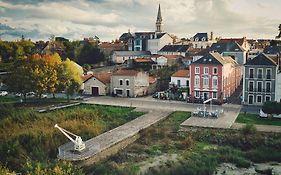 L'Esplanade Hôtel Restaurant Bar à vin